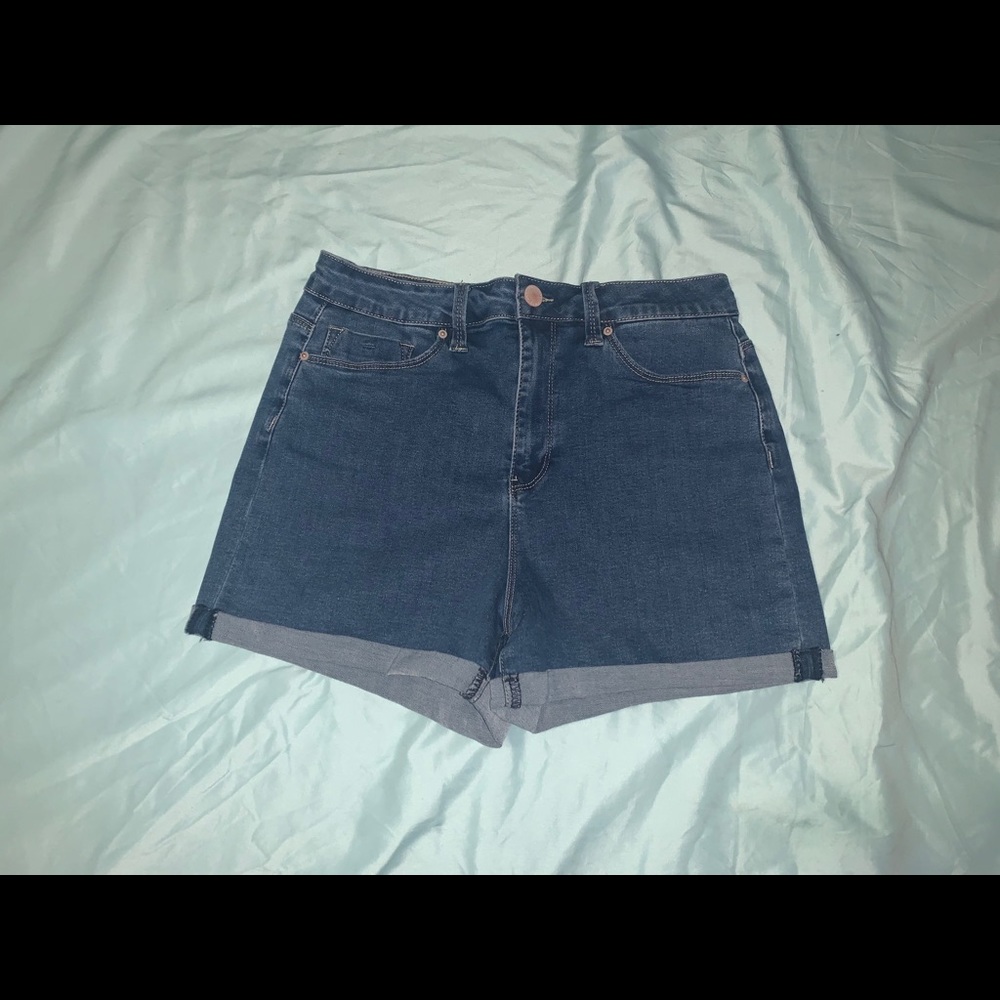 Dark/Light blue shorts